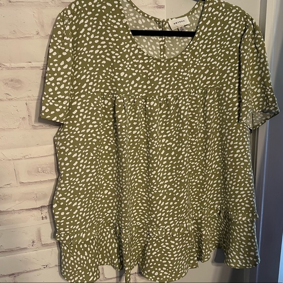 Heyson Flowy Top- 2XL- New never worn - Picture 3 of 3